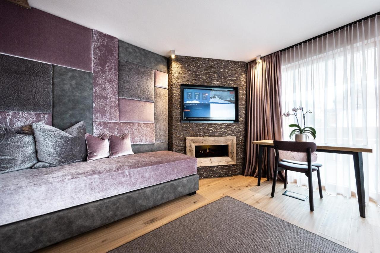 קורברה אין בדיה Hotel Arkadia - "Adults Only" מראה חיצוני תמונה